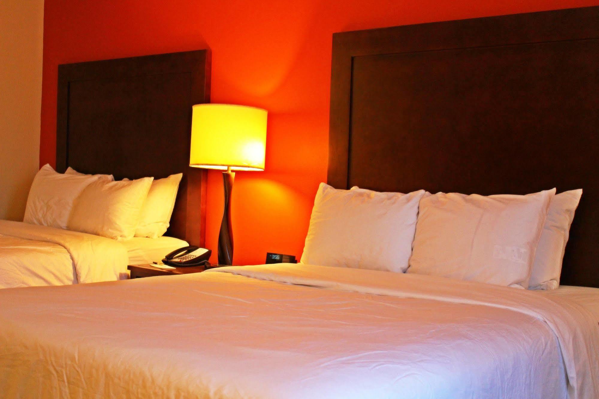 Clarion Inn Sheffield Muscle Shoals Екстериор снимка