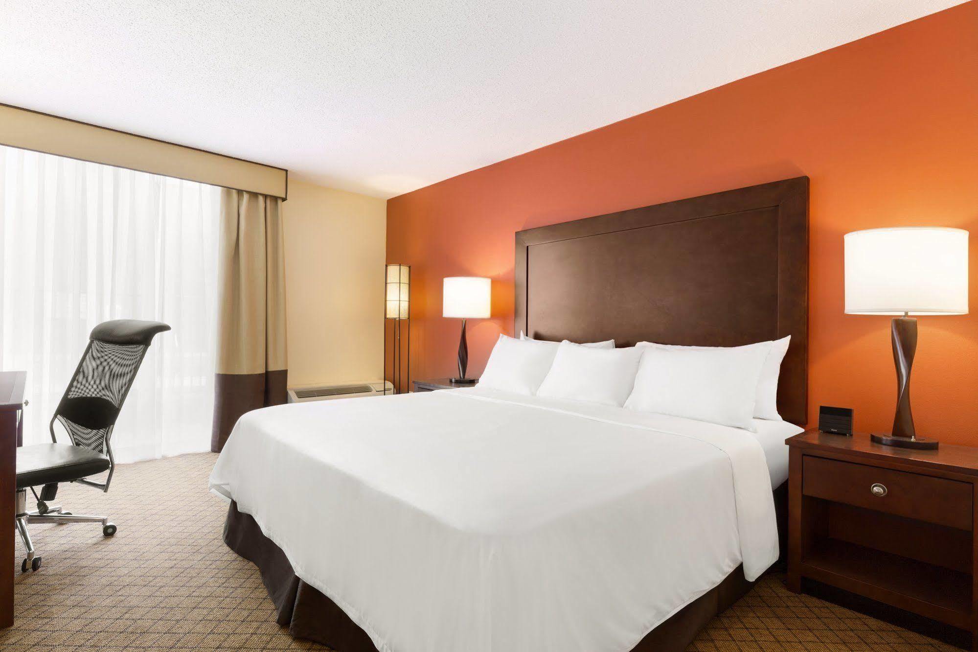 Clarion Inn Sheffield Muscle Shoals Екстериор снимка